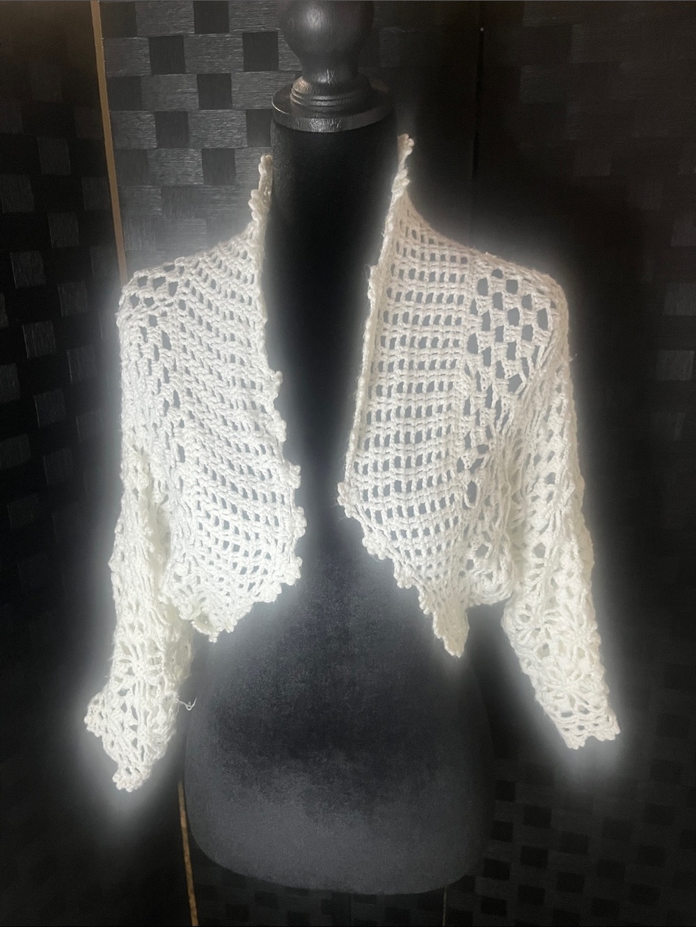 Love By Design off white Crochet Open-Front Bolero Shrug
